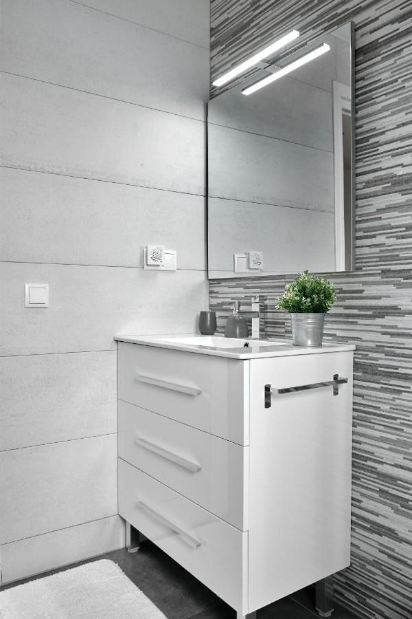 Apartamento El Coso لوغرونيو المظهر الخارجي الصورة